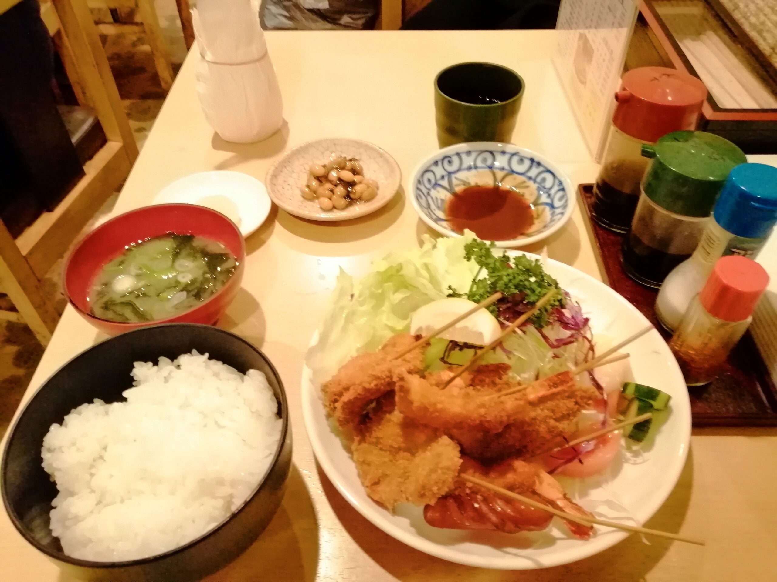 お食事処 さかえ(豊中/庄内)食堂