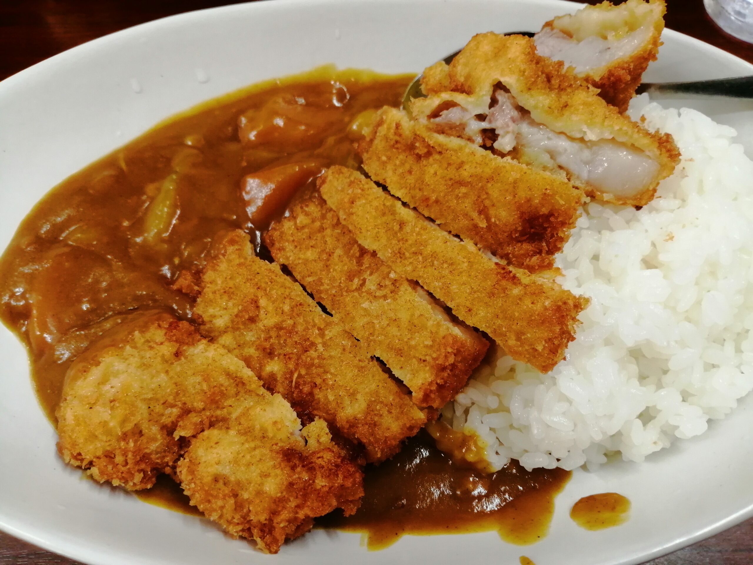 松屋食堂(大阪/難波)中華料理・オムライス「水曜だけのカツカレー900円」
